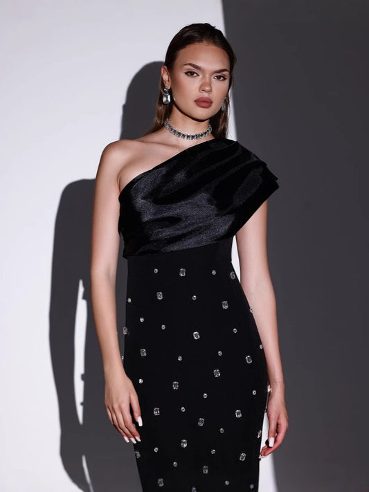 Off-shoulder Diamond Black Evening Dress - MRG Official Store